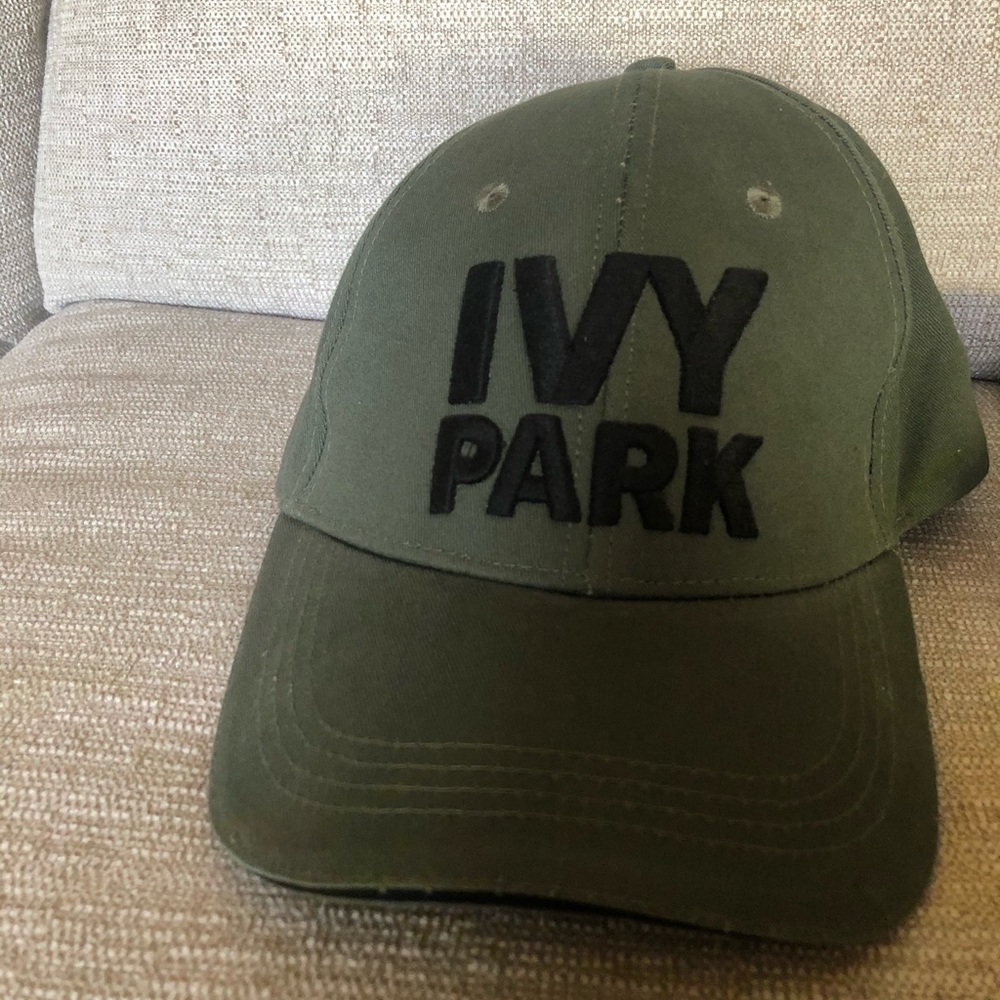 Beyoncé’s ivy park hat